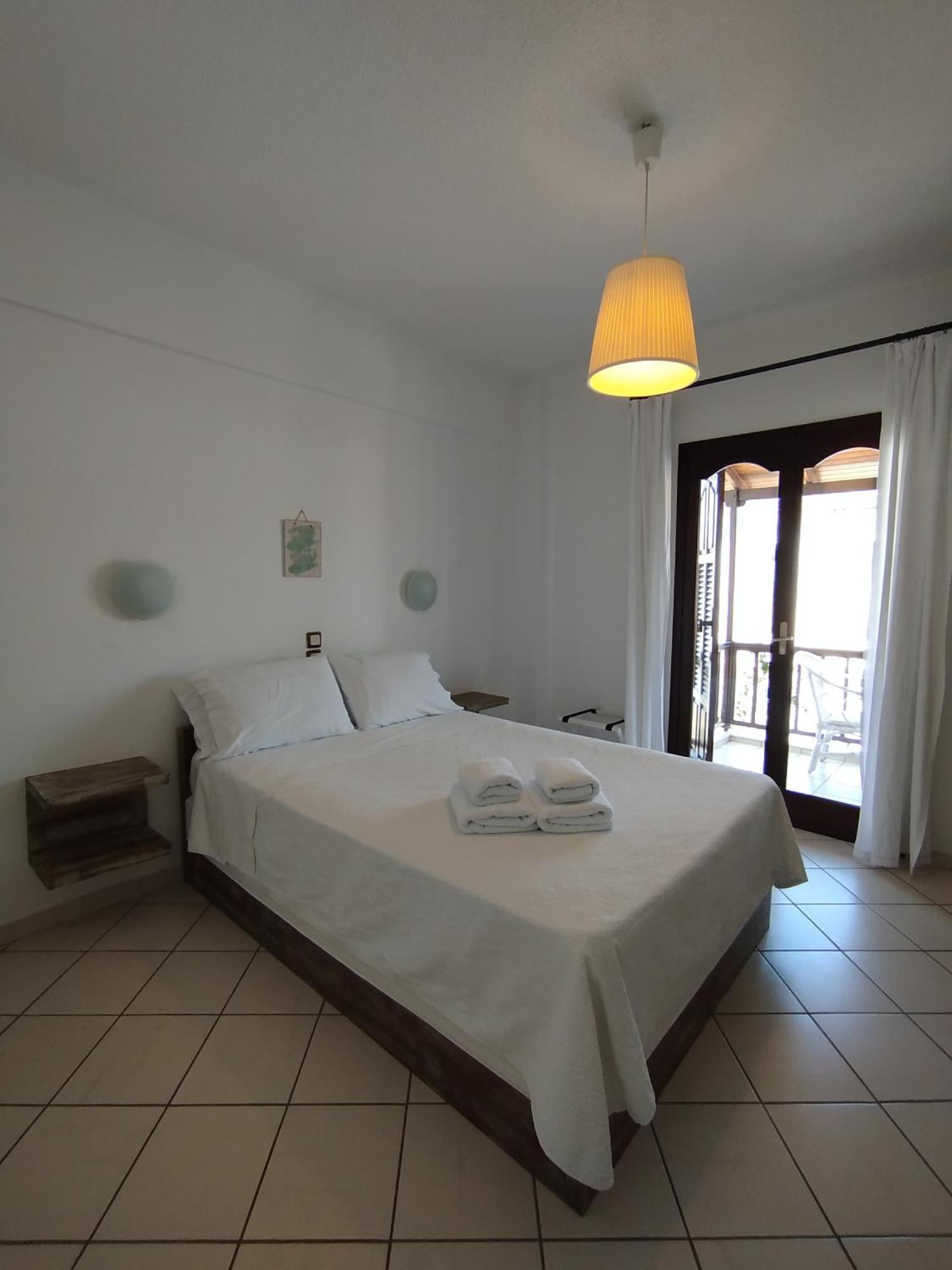 Pallas Pension Elafonissos Room photo