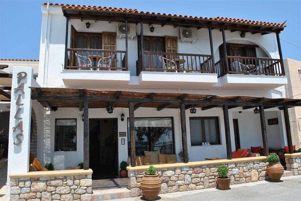 Pallas Pension Elafonissos Exterior photo