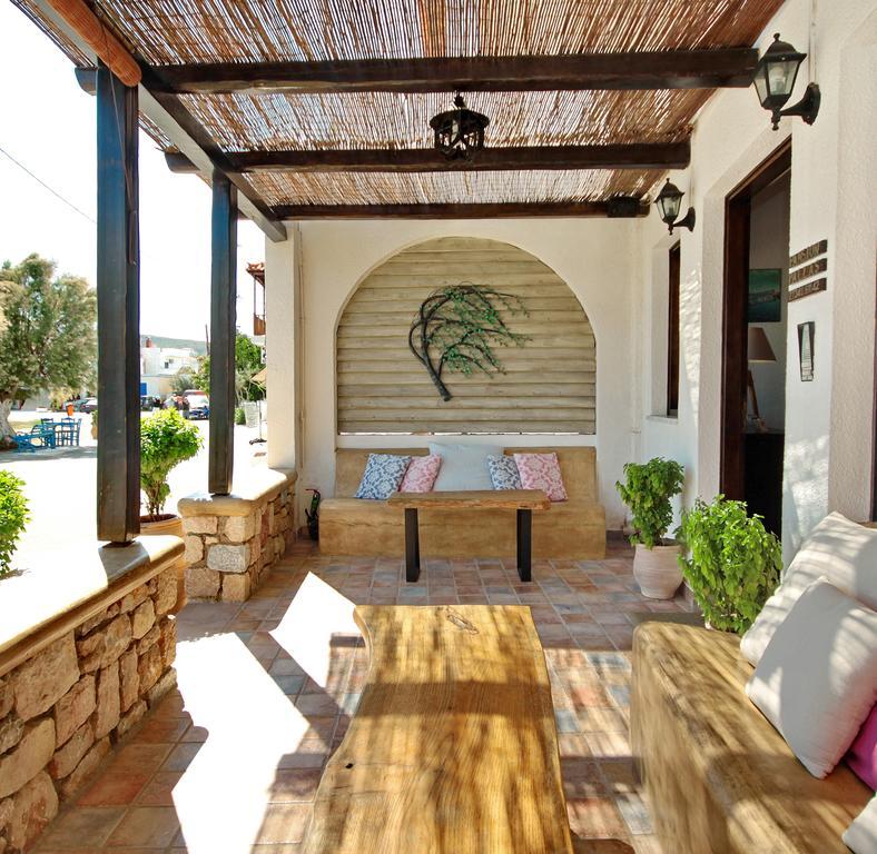 Pallas Pension Elafonissos Exterior photo